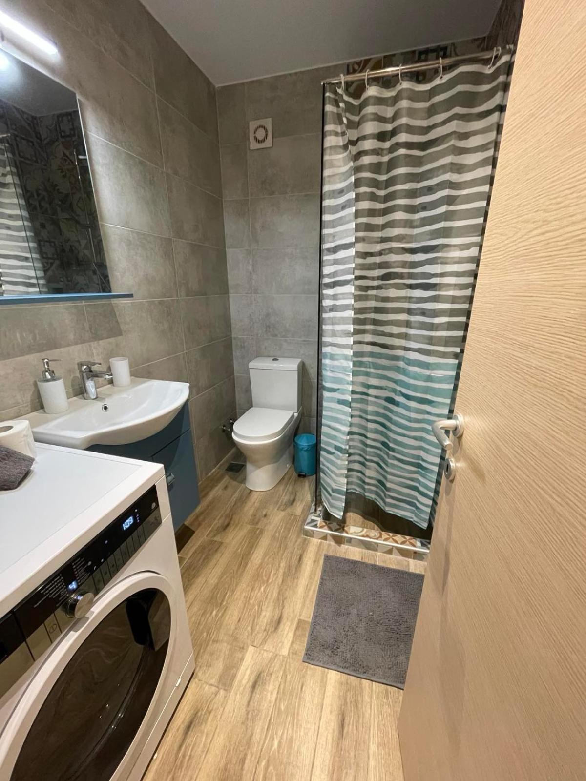 2Downtown#1# Apartment Солун Екстериор снимка