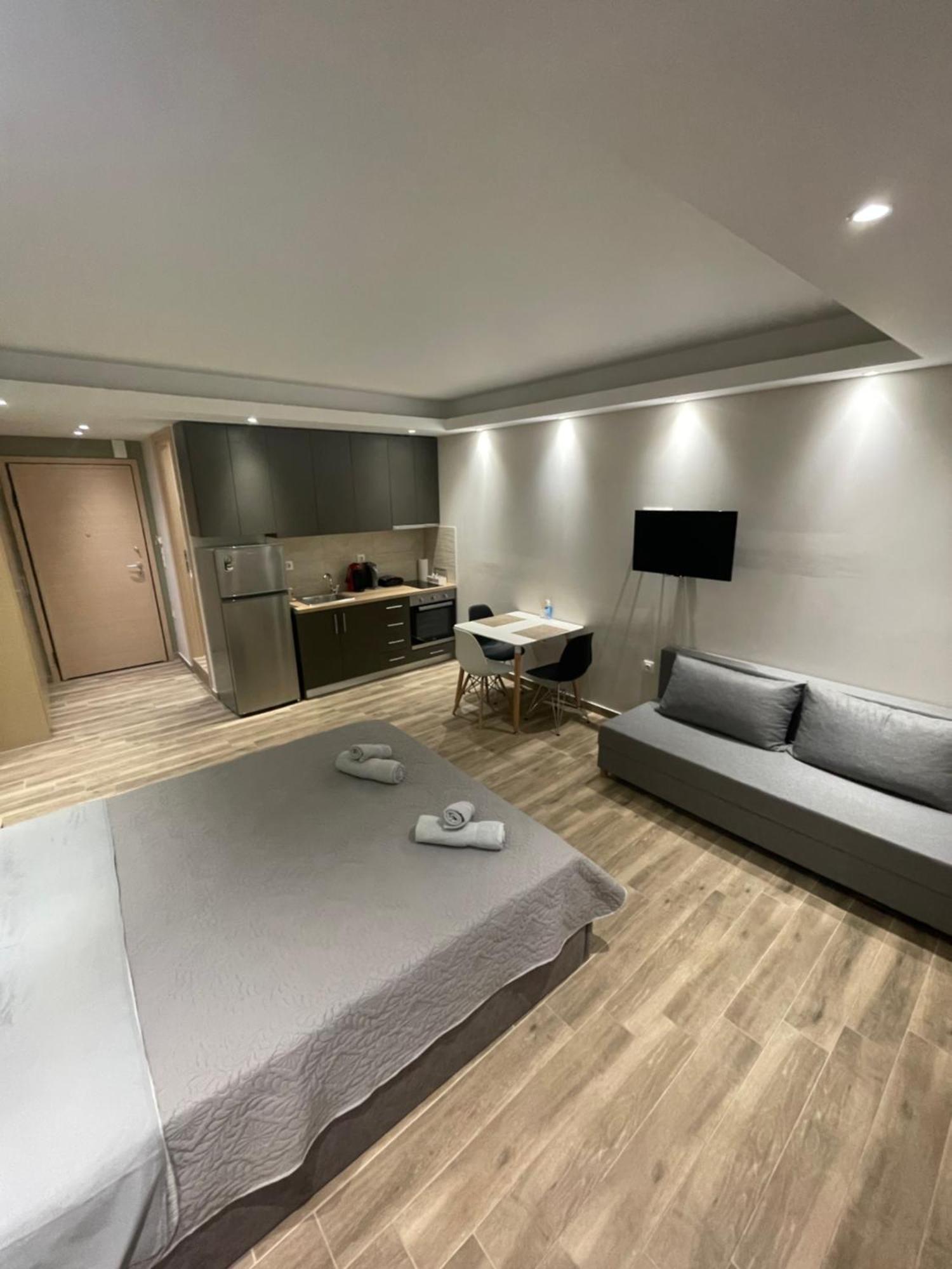 2Downtown#1# Apartment Солун Екстериор снимка